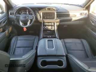 2023 GMC Yukon XL Denali with VIN 1GKS1JKL7PR237405, listed as a Copart auction lot 43747105 with 47,852 mi miles and Clean Title. Bid and sale history available at carsss.com. Image 8.
