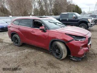 2023 Toyota Highlander L with VIN 5TDKDRBH3PS006015, listed as a Copart auction lot 50330075 with 224,649 mi miles and Salvage Title. Bid and sale history available at carsss.com. Image 4.