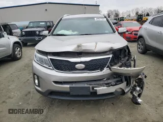 2015 Kia Sorento LX with VIN 5XYKT4A6XFG567734, listed as a Copart auction lot 43397335 with 152,166 mi miles and Salvage Title. Bid and sale history available at DreamBid. Image 5.