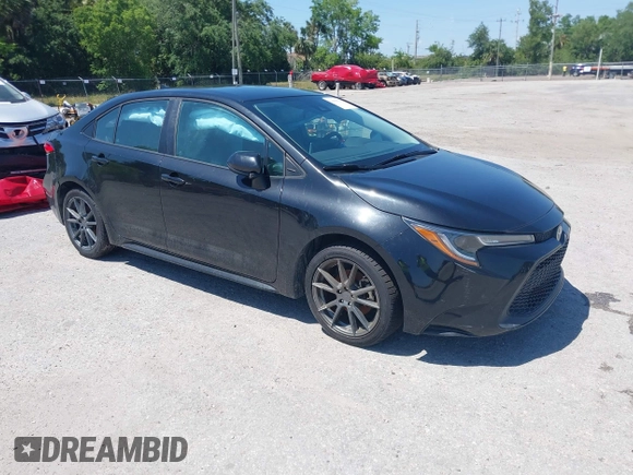2021 Toyota Corolla LE with VIN 5YFEPMAE1MP247493, listed as a IAAI auction lot 40090331 with 111,994 mi miles. Bid and sale history available at carsss.com. Image 1.