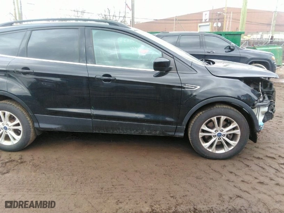 2017 Ford Escape SE with VIN 1FMCU9G91HUB62844, listed as a IAAI auction lot 41742327 with 174,710 mi miles. Bid and sale history available at carsss.com. Image 14.