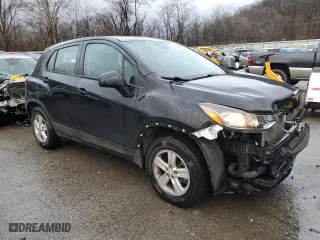 2018 Chevrolet Trax LS with VIN 3GNCJNSB7JL329537, listed as a Copart auction lot 82566704 with 92,938 mi miles and Salvage Title. Bid and sale history available at carsss.com. Image 4.