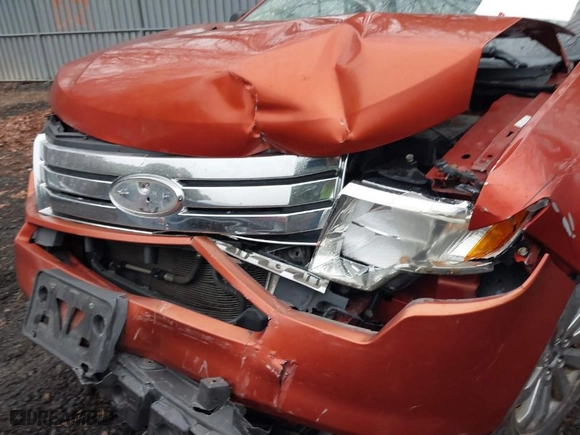 2007 Ford Edge SEL with VIN 2FMDK48C87BB09523, listed as a IAAI auction lot 41068748 with 83,629 mi miles. Bid and sale history available at carsss.com. Image 6.