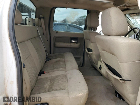 2004 Ford F-150 XLT with VIN 1FTRW14W94KC91103, listed as a Copart auction lot 84048624 with 214,282 mi miles and Salvage Title. Bid and sale history available at carsss.com. Image 10.