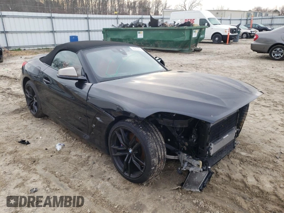 2020 BMW Z4 sDriveM40i with VIN WBAHF9C03LWW51901, listed as a Copart auction lot 36979053 with 23,486 mi miles. Bid and sale history available at carsss.com. Image 4.