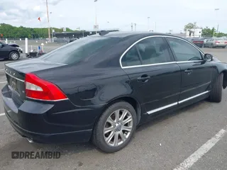 2010 Volvo S80 I6 z VIN YV1960AS7A1114315, wystawiony jako IAAI lot #42360686 z przebiegiem 131 452 mil mil oraz . Historia ofert i sprzedaży dostępna na DreamBid. Obrazek 4.
