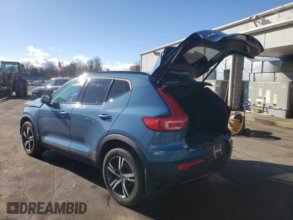 2024 Volvo XC40 Core Bright Theme with VIN YV4L12UK3R2208017, listed as a Copart auction lot 46664115 with 10,937 mi miles and Salvage title. Bid and sale history available at DreamBid. Image 2.