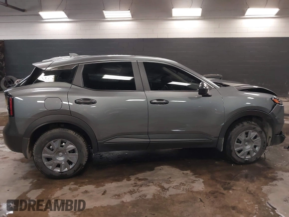 2025 Nissan Kicks S with VIN 3N8AP6BB1SL307799, listed as a IAAI auction lot 41527112 with 1,459 mi miles and . Bid and sale history available at carsss.com. Image 13.