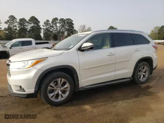 2014 Toyota Highlander XLE with VIN 5TDKKRFH3ES030148, listed as a Copart auction lot 49772065 with 240,336 mi miles and Clean Title. Bid and sale history available at carsss.com. Image 1.