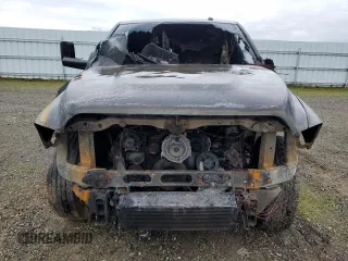 2015 Ram 2500 Tradesman z VIN 3C6UR5CL1FG504790, wystawiony jako Copart lot #45208565 z przebiegiem Nie podano mil oraz Nie do naprawy • Non repairable. Historia ofert i sprzedaży dostępna na DreamBid. Obrazek 5.
