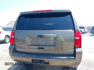 2016 Chevrolet Tahoe LT z VIN 1GNSCBKC8GR210829, wystawiony jako IAAI lot #42459936 z przebiegiem 160 518 mil mil oraz . Historia ofert i sprzedaży dostępna na DreamBid. Obrazek 17.