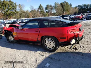 1987 Porsche 928 z VIN WP0JB0929HS861485, wystawiony jako Copart lot #83652824 z przebiegiem 81 339 mil mil oraz Tytuł czysty. Historia ofert i sprzedaży dostępna na DreamBid. Obrazek 2.