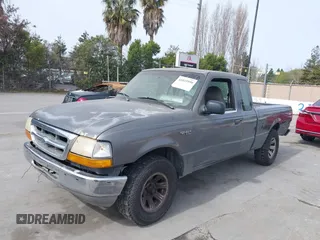 2000 Ford Ranger XL with VIN 1FTYR14V2YPA45139, listed as a IAAI auction lot 41835990 with 197,169 mi miles. Bid and sale history available at carsss.com. Image 6.