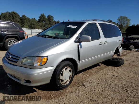 2002 Toyota Sienna LE with VIN 4T3ZF13C52U504138, listed as a Copart auction lot 74633984 with 154,406 mi miles and Salvage Title. Bid and sale history available at carsss.com. Image 1.