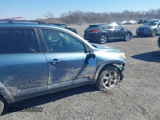 2010 Toyota RAV4 Ltd with VIN 2T3DK4DV6AW021926, listed as a IAAI auction lot 41694925 with 239,381 mi miles. Bid and sale history available at carsss.com. Image 20.