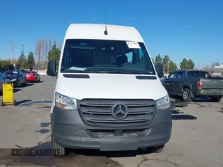 2022 Mercedes-Benz Sprinter Cargo Cargo with VIN W1Y40BHY2NT107852, listed as a IAAI auction lot 41323608 with 27,397 mi miles and . Bid and sale history available at DreamBid. Image 13.
