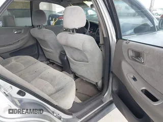 2001 Honda Accord LX with VIN 1HGCG55401A063548, listed as a IAAI auction lot 42651792 with 215,058 mi miles and . Bid and sale history available at DreamBid. Image 8.