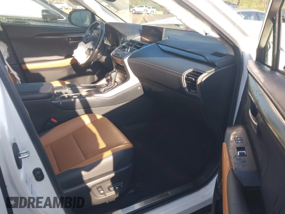 2021 Lexus NX 300h z VIN JTJGJRDZ0M5010607, wystawiony jako IAAI lot #41995463 z przebiegiem 72 463 mil mil oraz . Historia ofert i sprzedaży dostępna na DreamBid. Obrazek 5.