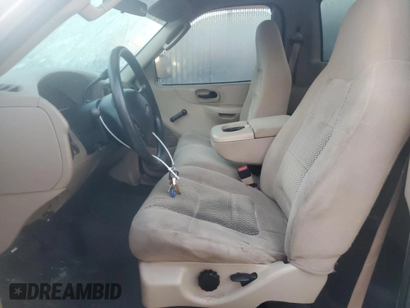 2004 Ford F-150 XL with VIN 2FTRF07224CA54623, listed as a Copart auction lot 73820434 with Not provided miles and Non repairable. Bid and sale history available at DreamBid. Image 7.
