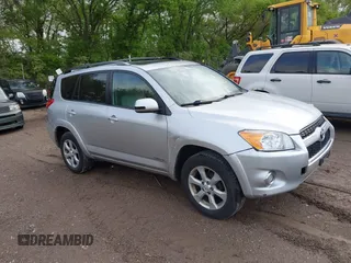 2012 Toyota RAV4 Limited with VIN 2T3DF4DVXCW262203, listed as a IAAI auction lot 42196303 with 154,302 mi miles. Bid and sale history available at carsss.com. Image 1.