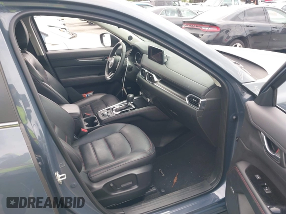 2024 Mazda CX-5 2.5 S Carbon Edition with VIN JM3KFBCL6R0482860, listed as a IAAI auction lot 42108547 with 30,802 mi miles. Bid and sale history available at carsss.com. Image 5.