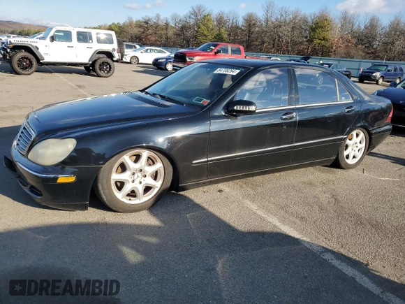 2005 Mercedes-Benz S-Class 4.3L with VIN WDBNG83J65A460364, listed as a Copart auction lot 84708264 with 209,231 mi miles and Clean Title. Bid and sale history available at carsss.com. Image 1.
