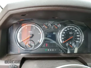 2010 Dodge 3500 SLT с VIN 3D73Y3CL4AG126894, выставлен на аукционе Copart как лот 59323515 с пробегом 86 465 миль миль и Списание • Salvage title. История ставок и продаж доступна на DreamBid. Изображение 9.