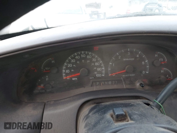 2000 Ford F-150 XL with VIN 1FTRX17W2YNA88695, listed as a IAAI auction lot 41840790 with 1 mi miles. Bid and sale history available at carsss.com. Image 7.