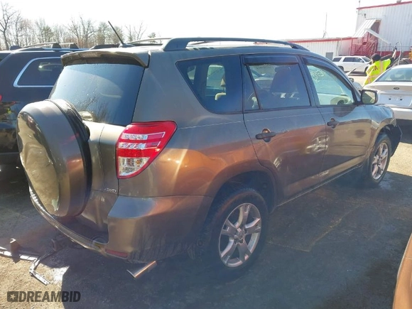 2010 Toyota RAV4 with VIN 2T3BK4DVXAW033178, listed as a IAAI auction lot 41795914 with 209,365 mi miles. Bid and sale history available at carsss.com. Image 4.