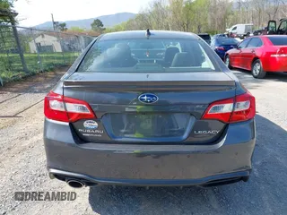 2019 Subaru Legacy Special Sports z VIN 4S3BNAS63K3019077, wystawiony jako IAAI lot #42033422 z przebiegiem 64 049 mil mil oraz . Historia ofert i sprzedaży dostępna na DreamBid. Obrazek 17.