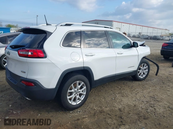 2016 Jeep Cherokee Latitude with VIN 1C4PJMCS5GW148829, listed as a IAAI auction lot 41964335 with 99,741 mi miles. Bid and sale history available at carsss.com. Image 4.
