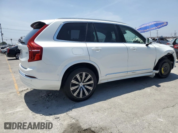 2024 Volvo XC90 Plus Bright Theme with VIN YV4062PE6R1226477, listed as a Copart auction lot 60284535 with 15,057 mi miles and Salvage title. Bid and sale history available at DreamBid. Image 3.