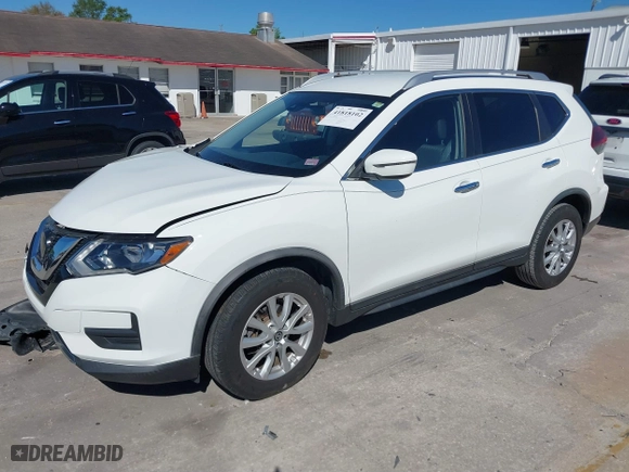 2020 Nissan Rogue SV with VIN KNMAT2MT5LP518810, listed as a IAAI auction lot 41818102 with 59,398 mi miles. Bid and sale history available at carsss.com. Image 17.