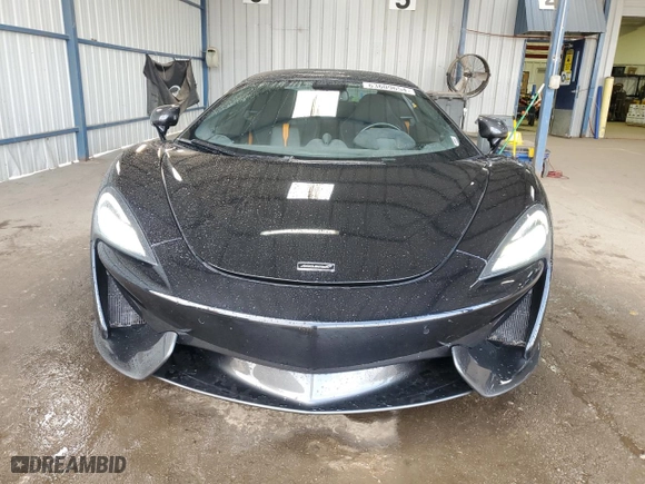 2018 McLaren 570S with VIN SBM13FAA1JW004280, listed as a Copart auction lot 63609654 with 22,596 mi miles and Salvage Title. Bid and sale history available at carsss.com. Image 5.
