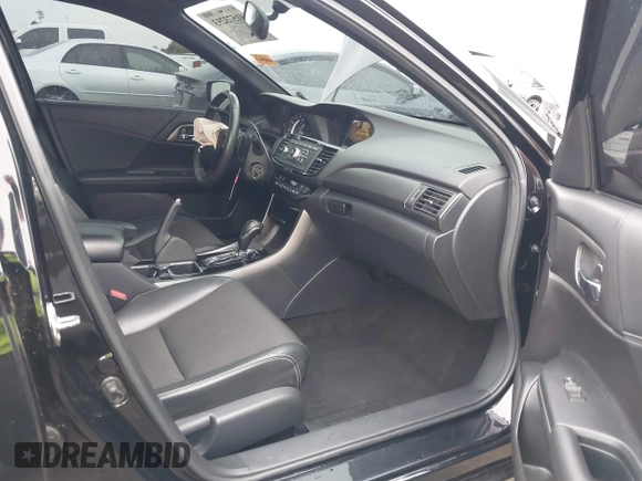 2016 Honda Accord Sport с VIN 1HGCR2F54GA121492, выставлен на аукционе IAAI как лот 41573293 с пробегом 68 417 миль миль и . История ставок и продаж доступна на DreamBid. Изображение 5.