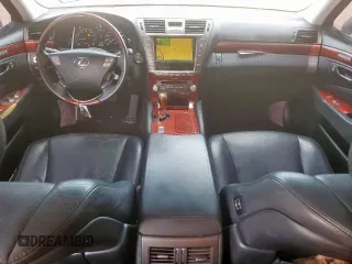 2010 Lexus LS 460 with VIN JTHBL5EF7A5092639, listed as a Copart auction lot 58069975 with 186,078 mi miles and Salvage title. Bid and sale history available at DreamBid. Image 8.