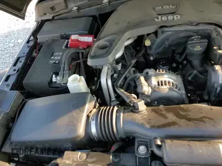 2018 Jeep Wrangler Sport with VIN 1C4GJXAG6JW275967, listed as a Copart auction lot 68440125 with 36,246 mi miles and Salvage title. Bid and sale history available at DreamBid. Image 16.