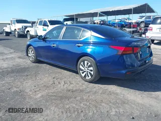 2019 Nissan Altima S with VIN 1N4BL4BV9KC236296, listed as a IAAI auction lot 41304076 with 71,152 mi miles and . Bid and sale history available at DreamBid. Image 3.