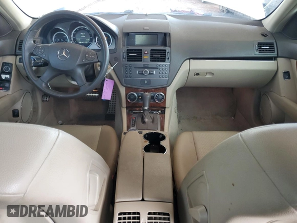 2011 Mercedes-Benz C 300 Sport с VIN WDDGF5EB1BA461781, выставлен на аукционе Copart как лот 63345725 с пробегом 124 354 миль миль и Списание • Salvage title. История ставок и продаж доступна на DreamBid. Изображение 8.
