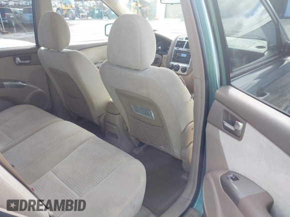 2005 Kia Sportage LX with VIN KNDJE723357058608, listed as a IAAI auction lot 41564533 with 262,794 mi miles and . Bid and sale history available at carsss.com. Image 8.