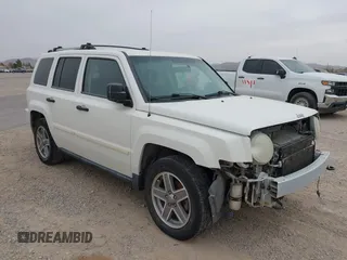 2007 Jeep Patriot Limited z VIN 1J8FF48W37D308705, wystawiony jako IAAI lot #41698313 z przebiegiem 189 167 mil mil oraz . Historia ofert i sprzedaży dostępna na DreamBid. Obrazek 1.
