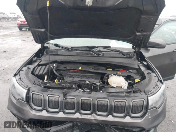 2022 Jeep Compass Trailhawk with VIN 3C4NJDDB5NT162979, listed as a IAAI auction lot 41535004 with 22,354 mi miles and . Bid and sale history available at DreamBid. Image 10.