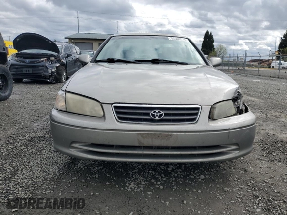 2001 Toyota Camry CE with VIN JT2BG22K810542441, listed as a Copart auction lot 52969515 with 251,008 mi miles and Salvage Title. Bid and sale history available at DreamBid. Image 5.