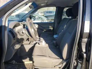 2006 Nissan Frontier SE with VIN 1N6AD06W76C416247, listed as a Copart auction lot 49613265 with 147,684 mi miles and Salvage title. Bid and sale history available at DreamBid. Image 7.