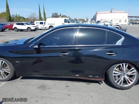 2020 Infiniti Q50 EDITION 30 with VIN JN1EV7AP0LM201375, listed as a IAAI auction lot 41707482 with NaN miles. Bid and sale history available at carsss.com. Image 14.