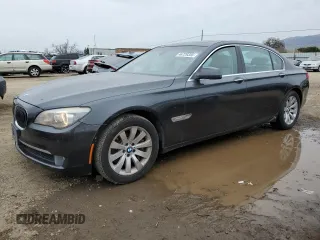 2011 BMW 7 Series 750Li with VIN WBAKB8C57BCY64518, listed as a Copart auction lot 44729355 with 127,426 mi miles and Clean Title. Bid and sale history available at carsss.com. Image 1.