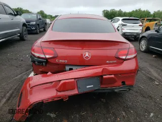 2020 Mercedes-Benz C 300 z VIN W1KWJ8EB4LF983921, wystawiony jako Copart lot #60436625 z przebiegiem 33 650 mil mil oraz Szkoda całkowita • Salvage title. Historia ofert i sprzedaży dostępna na DreamBid. Obrazek 6.