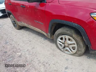 2021 Jeep Compass Sport с VIN 3C4NJDAB6MT525308, выставлен на аукционе IAAI как лот 42267541 с пробегом 107 967 миль миль и . История ставок и продаж доступна на DreamBid. Изображение 17.