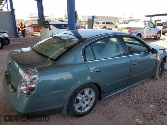 2005 Nissan Altima 2.5 z VIN 1N4AL11D85N915312, wystawiony jako Copart lot #53000405 z przebiegiem 139 675 mil mil oraz Szkoda całkowita • Salvage title. Historia ofert i sprzedaży dostępna na DreamBid. Obrazek 3.