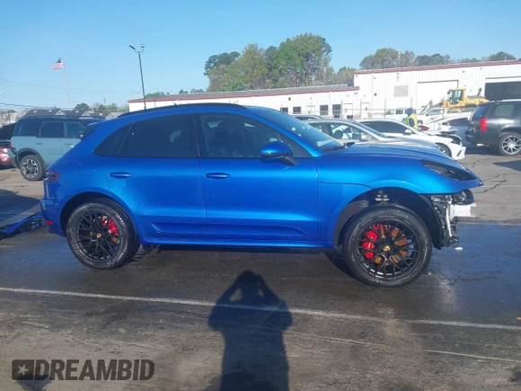 2018 Porsche Macan GTS with VIN WP1AG2A54JLB63903, listed as a IAAI auction lot 41586995 with 26,086 mi miles and . Bid and sale history available at DreamBid. Image 14.
